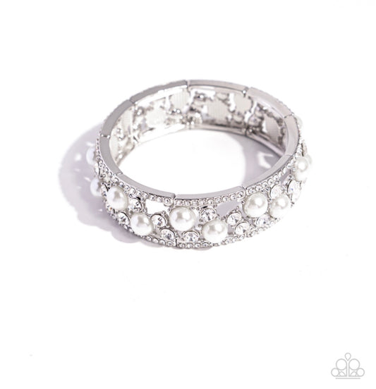 Opera Singer - White