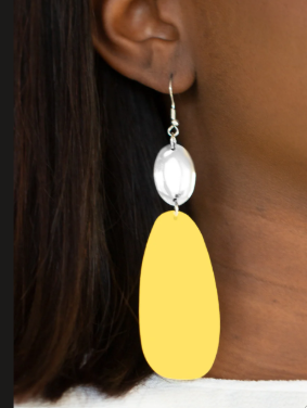 Vivaciously Vogue - Yellow