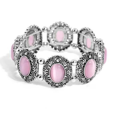 Vintage Vault - Pink