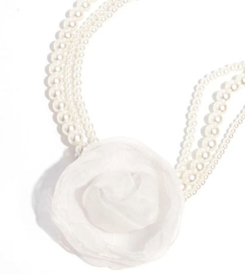 Radiant Rosette White