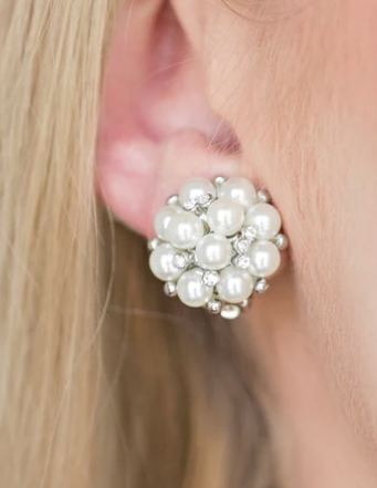 Par Pearl - White Clip-On