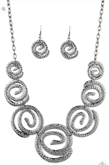 Statement Swirl - Black