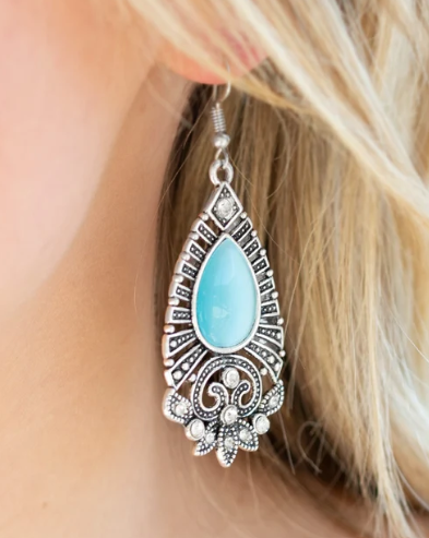 Majestically Malibu - Blue ♥ Earrings