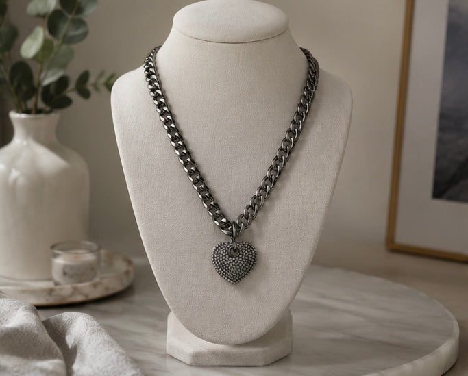 Ardent Affection Black