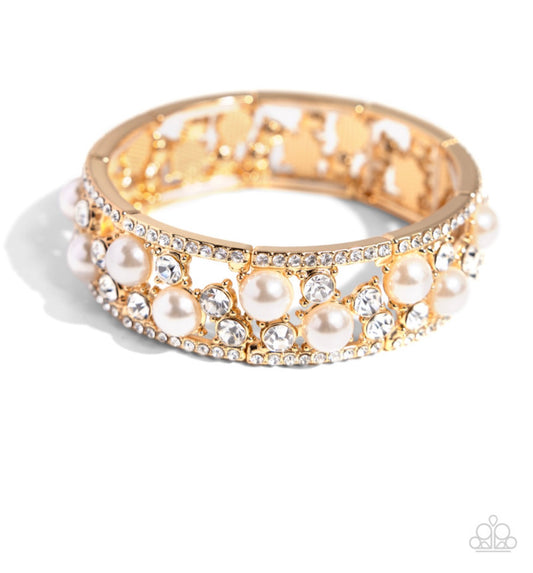 Opera Singer - Gold