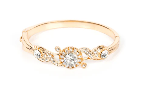 Expert Elegance - Gold