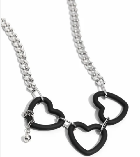 Heart Homage - Black