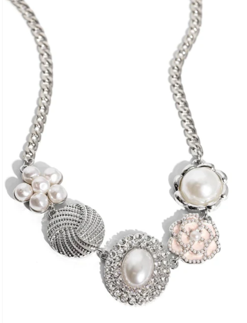 Sophisticated Style - White 4PC SET
