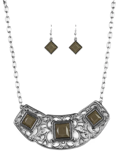 Feeling Inde-PENDANT- Green