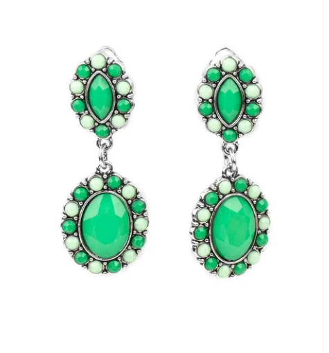 Positively Pampered - Green ♥ Clip-On