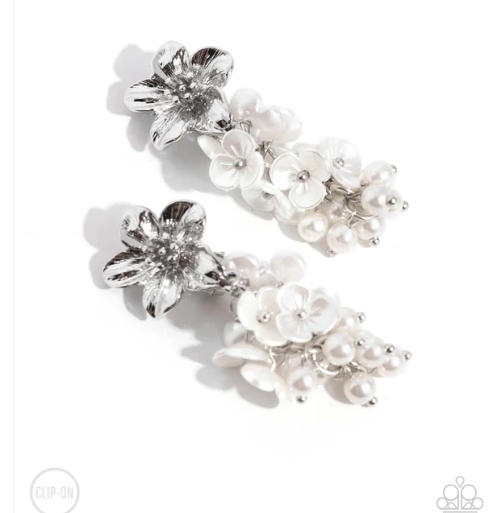 Bouquet Bling - White ♥ Clip-On